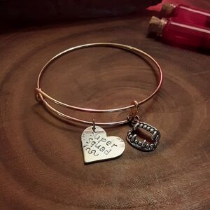 SuperSquad tvd+ inspired silver Bangle Bracelet 2 charms silver vampire original